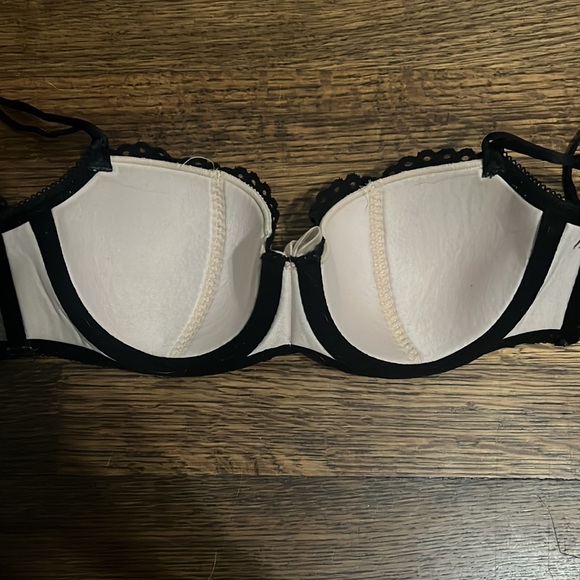 b.tempt’d bra - Picture 3 of 3